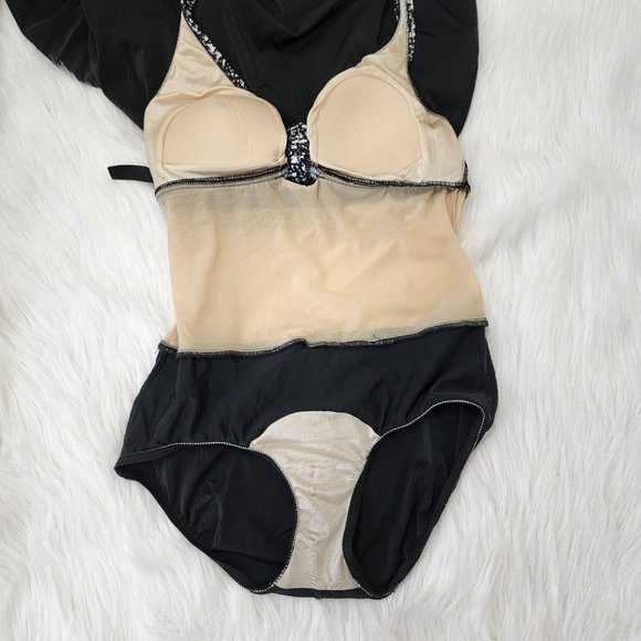 Maxine of Hollywood Vintage one piece crisscross back Swim dress - Picture 9 of 11